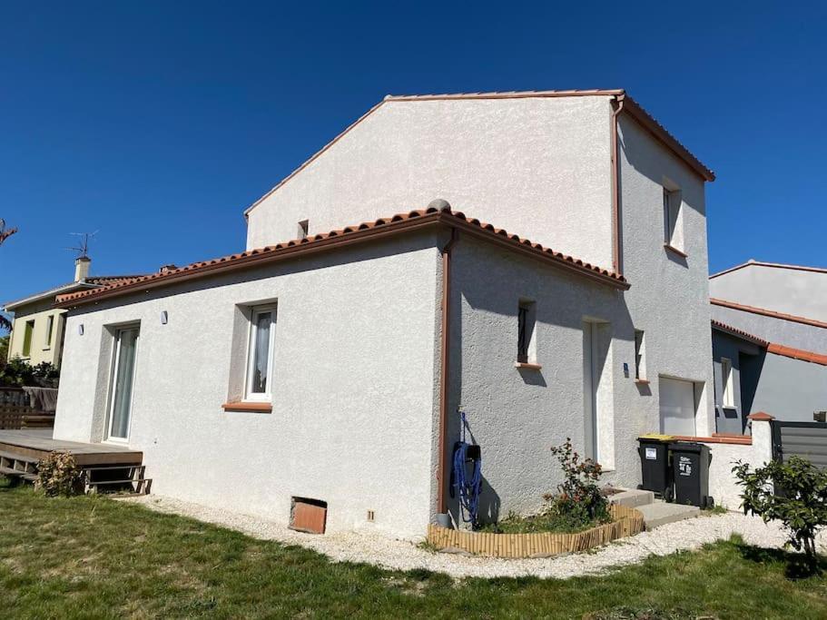 Maison Calme Dans Village Typique Du Sud 4 Etoiles Palau-del-Vidre Exteriör bild