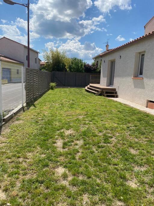 Maison Calme Dans Village Typique Du Sud 4 Etoiles Palau-del-Vidre Exteriör bild